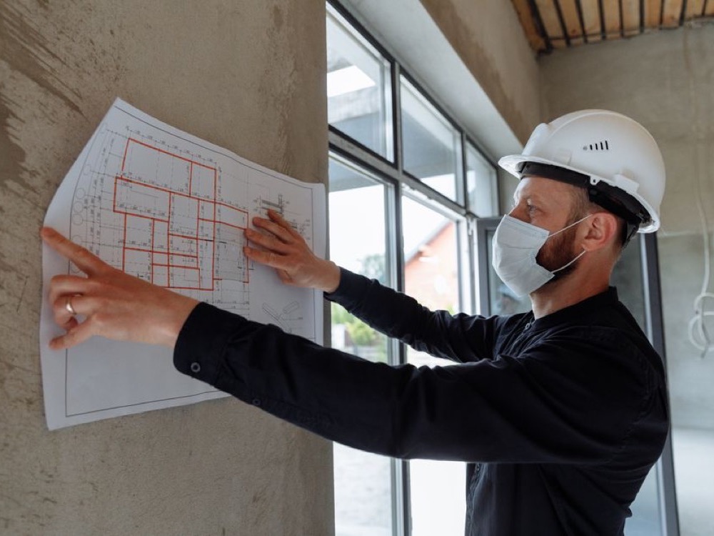 Quanto custa construir um sobrado e como planejar os gastos da obra